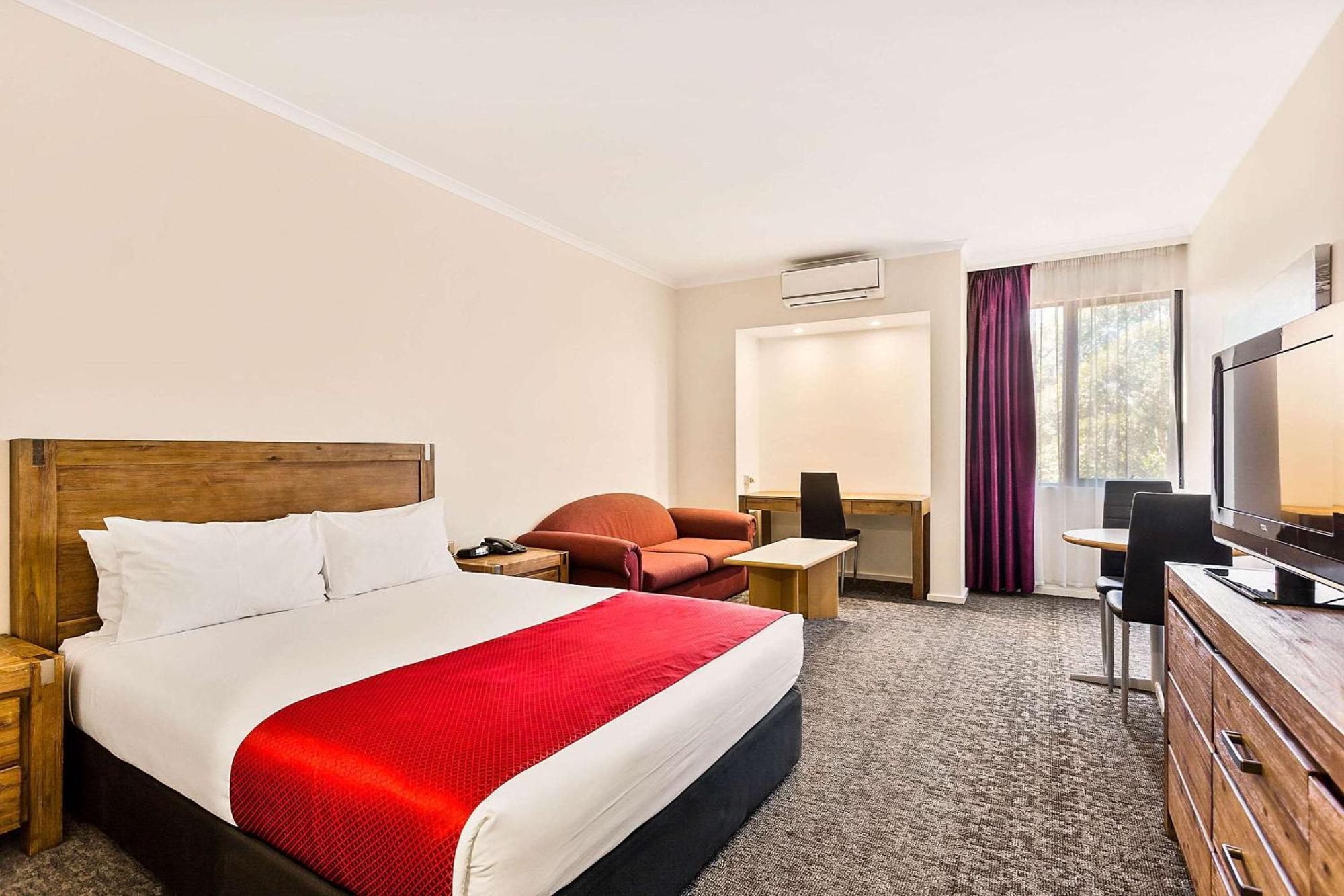 Mitcham Quality Hotel Manor מראה חיצוני תמונה