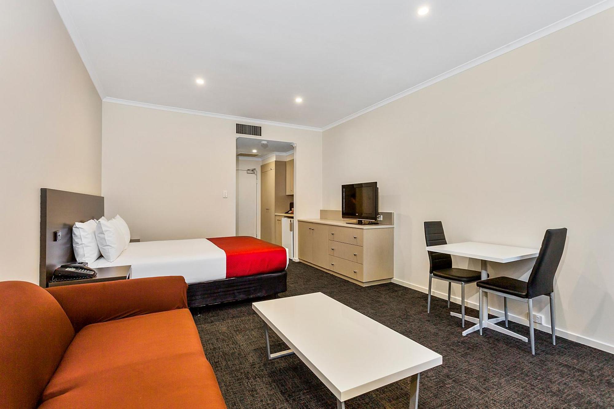 Mitcham Quality Hotel Manor מראה חיצוני תמונה