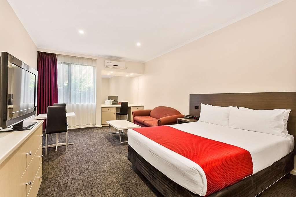 Mitcham Quality Hotel Manor חדר תמונה