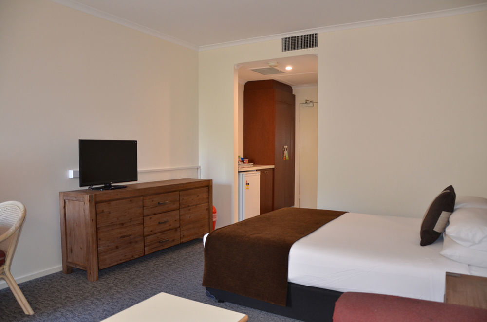 Mitcham Quality Hotel Manor מראה חיצוני תמונה